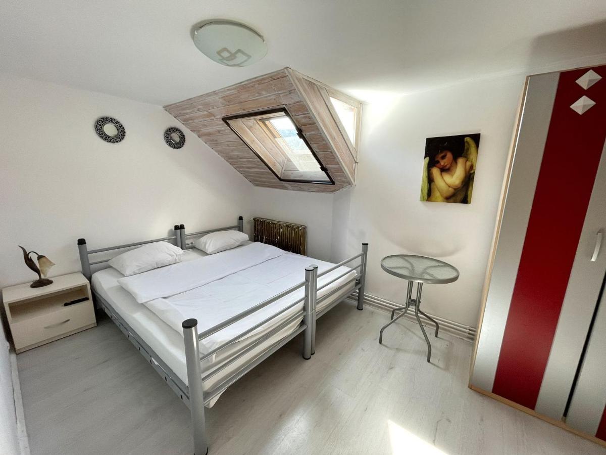 Dream House Brasov酒店 外观 照片